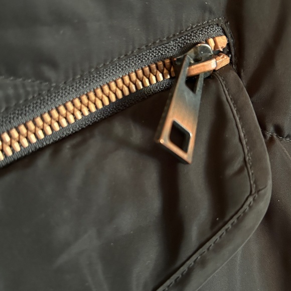 Rose gold zippers really warm winter jacket - Picture 5 of 8